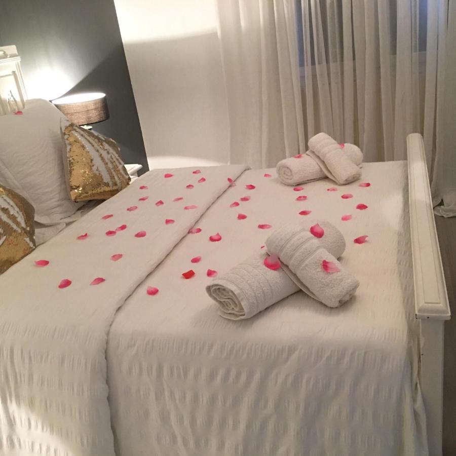 Bienvenue Chez Zina Hotel Vesoul Exterior photo